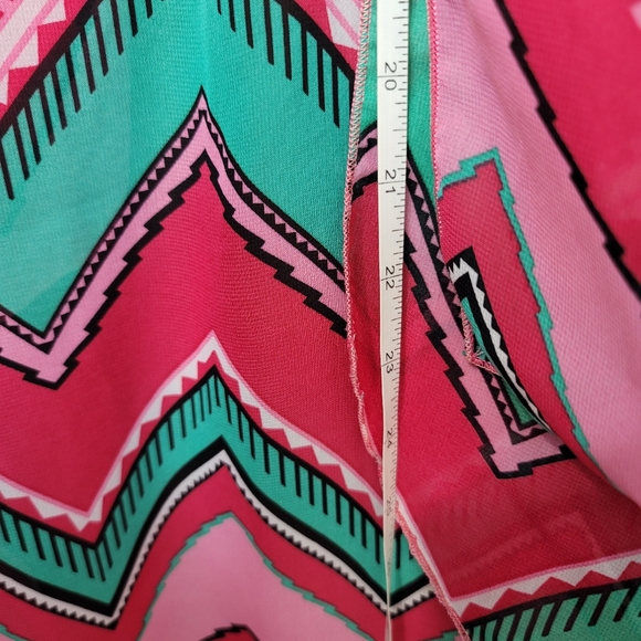 Hypnotik Hi/Low Coverup/Kimono.  One size.  (435) - Picture 7 of 8